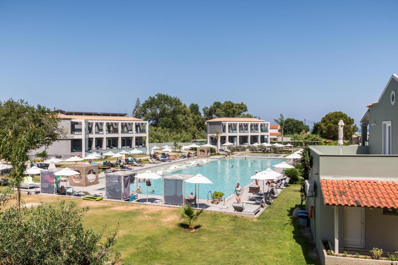 Acharavi Beach Hotel 외부 사진