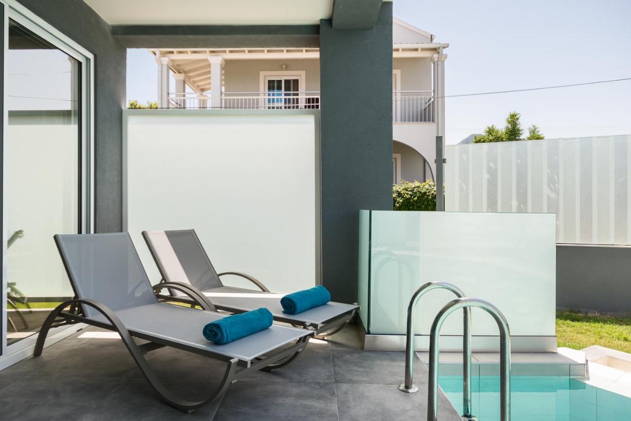 Acharavi Beach Hotel 외부 사진
