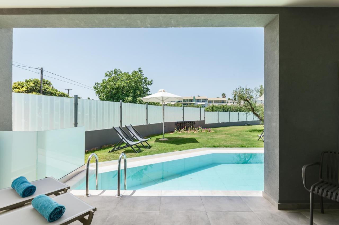 Acharavi Beach Hotel 외부 사진