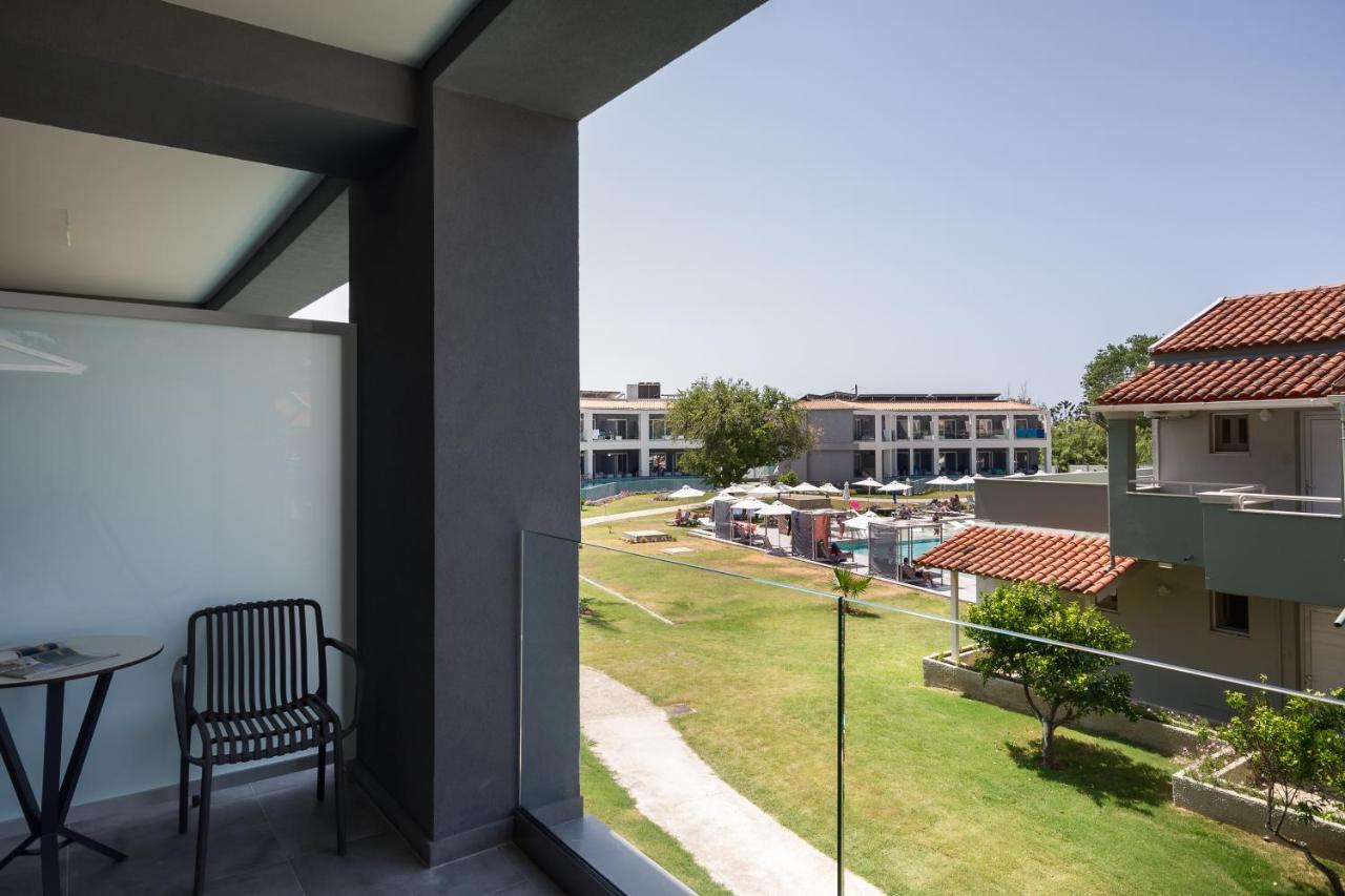 Acharavi Beach Hotel 외부 사진