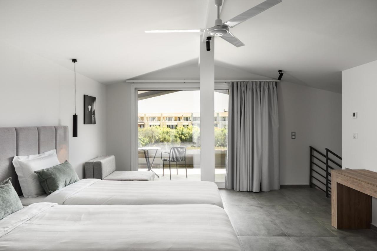 Acharavi Beach Hotel 외부 사진