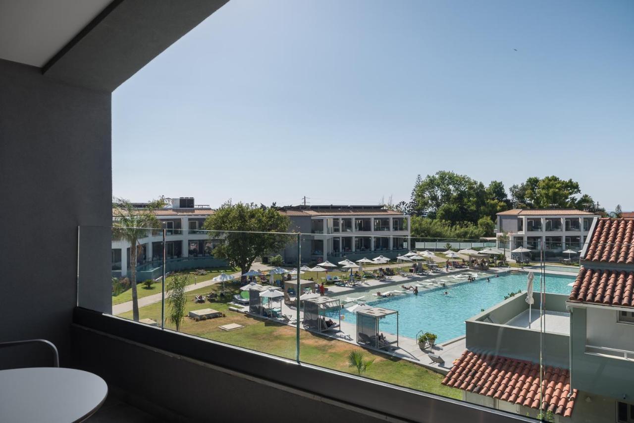 Acharavi Beach Hotel 외부 사진