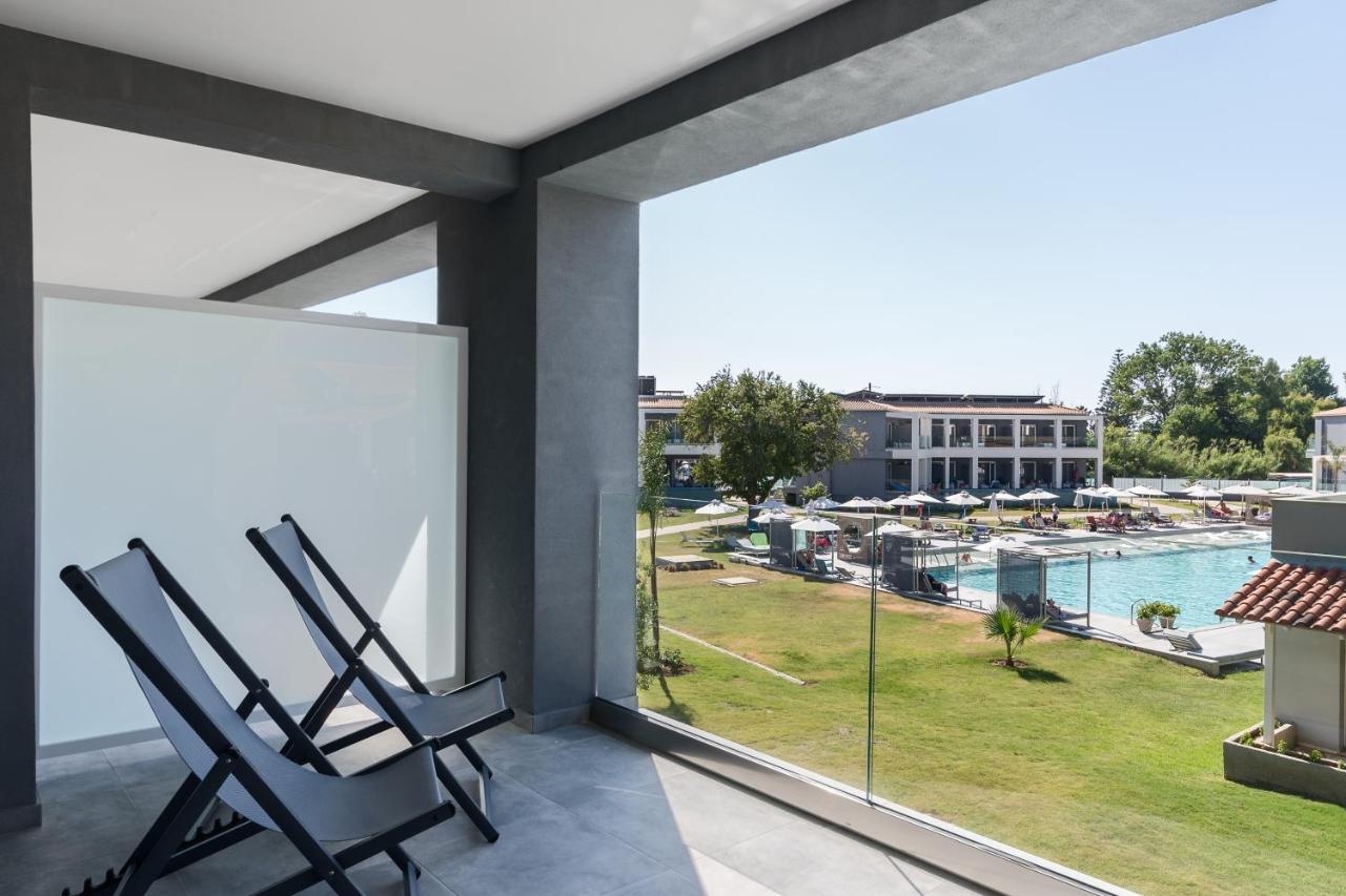 Acharavi Beach Hotel 외부 사진