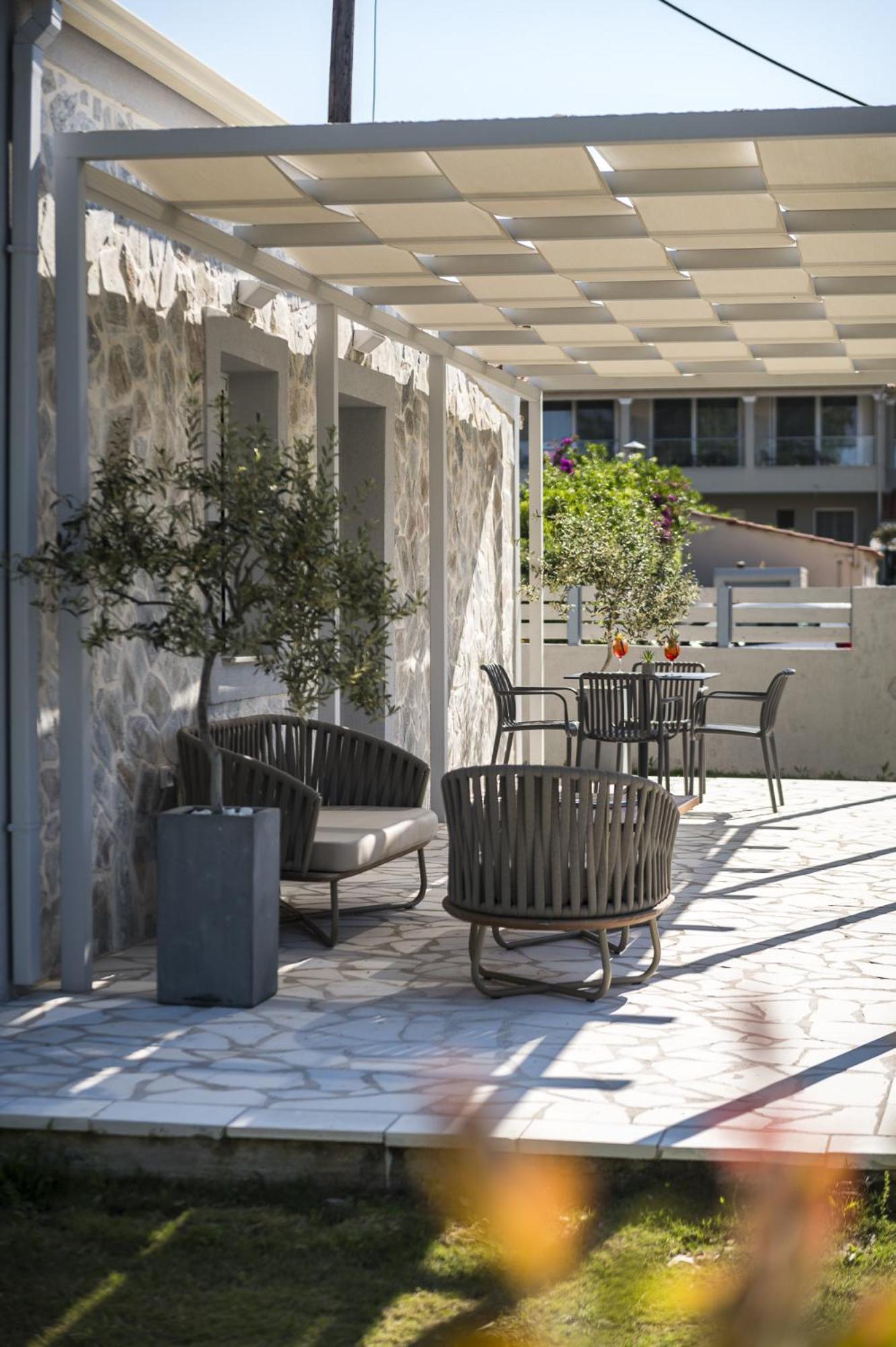 Acharavi Beach Hotel 외부 사진